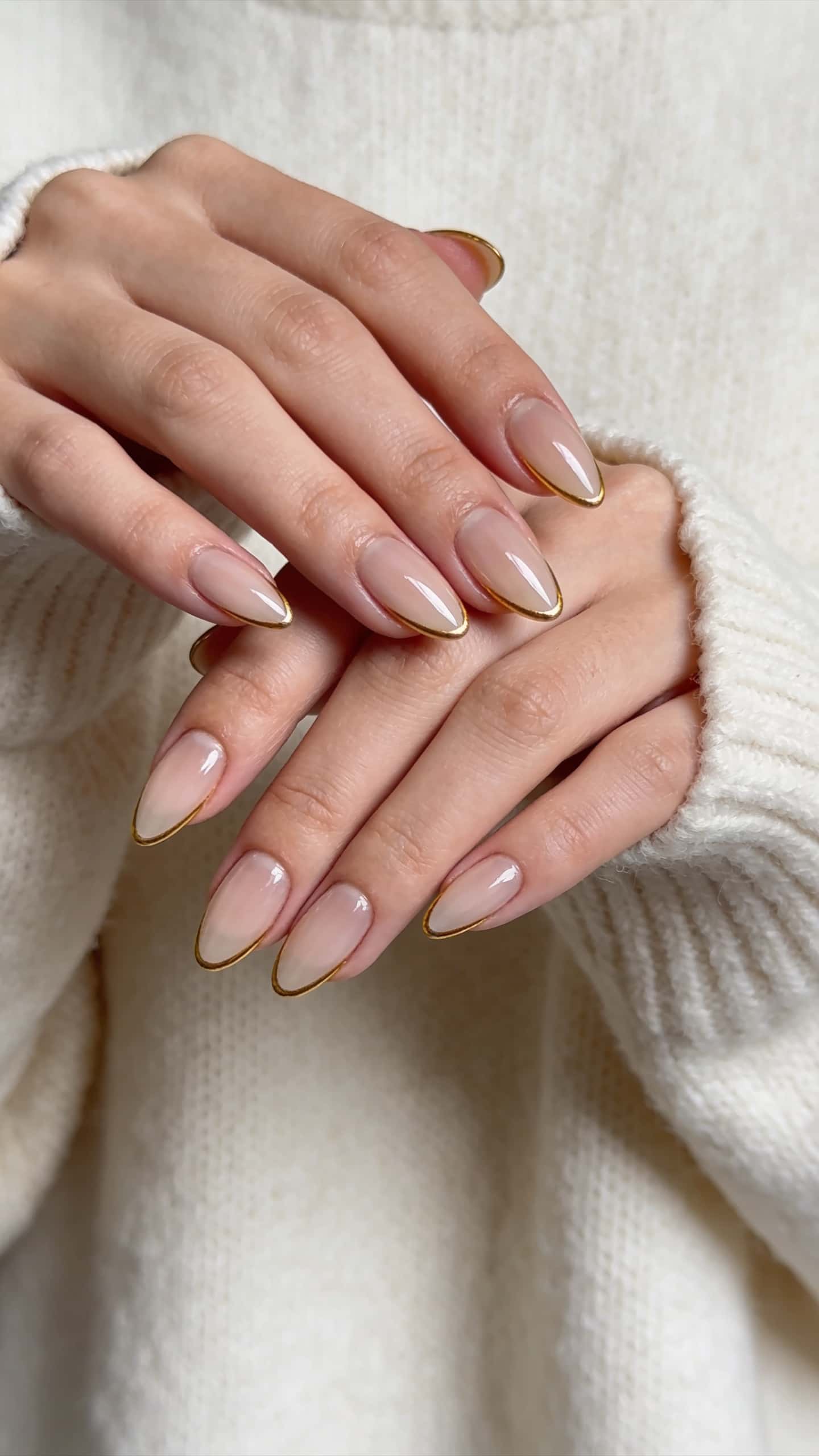 Clean Girl Nails Inspo