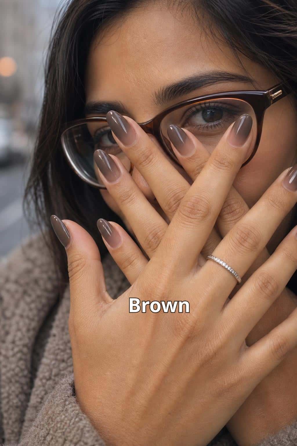 6 maroon nail ideas on manicured hands, including brown, polka dots, tortoise, burgundy/maroon.